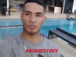 ARONSEXYGUY
