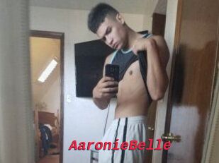 Aaronie_Belle