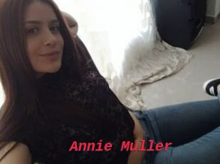 Annie_Muller