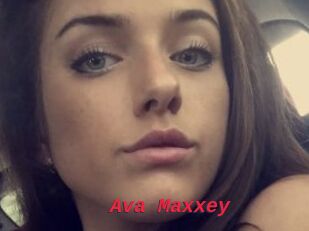 Ava_Maxxey