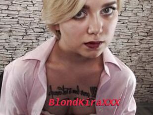 BlondKiraXXX