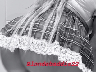 Blondebaddie22