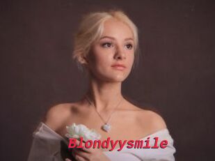 Blondyysmile