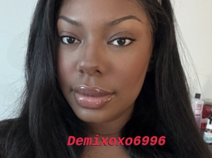Demixoxo6996