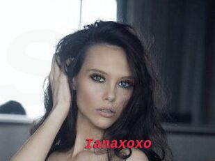 Ianaxoxo