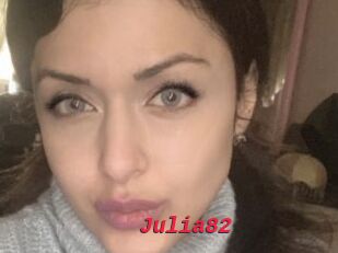 Julia82