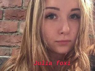 Julia_foxi