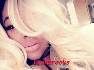 Leah_Brooks