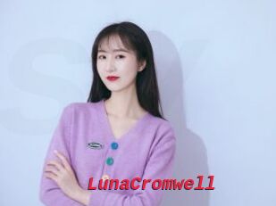 LunaCromwell