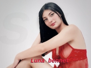 Luna_bennet