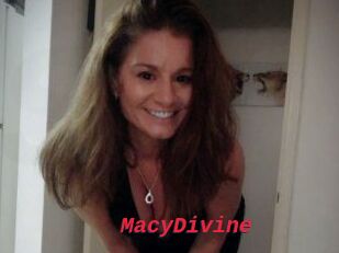 Macy_Divine