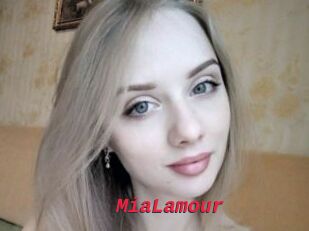 MiaLamour
