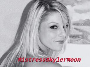 MistressSkylerMoon