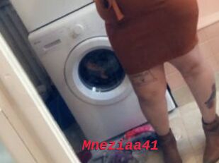 Mneziaa41