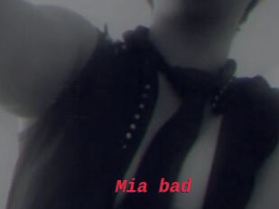 Mia_bad