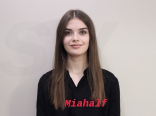 Miahalf