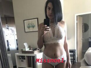 Miss_noel