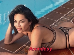 Moondesy