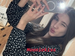 Mooniekiss