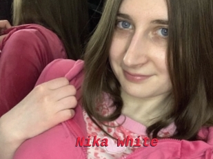 Nika_white