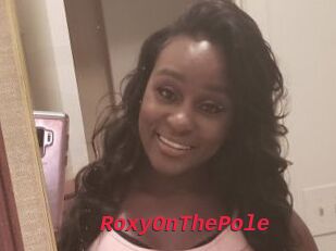 RoxyOnThePole