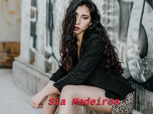 Sia_Medeiros