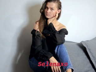 Selenaxo