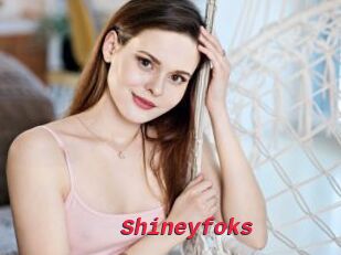 Shineyfoks