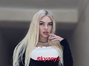 Skyonyx
