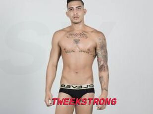 TWEEKSTRONG