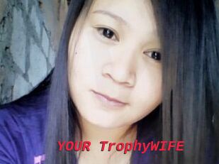 YOUR_TrophyWIFE